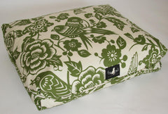 Madison Avenue Mutts Capistrano Green Dog Bed