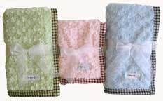 Dream On Curly Minky Dog Blanket With Houndstooth